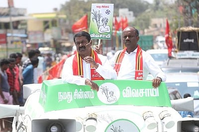 உழைக்கும் மக்கள் அதிகாரத்தைப் பெறுவது அவசியம் : சீமான்