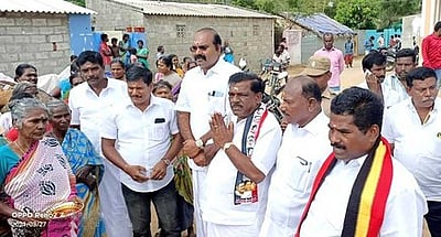 ஆறுமுகனேரியில் விவசாயம், உப்பளத் தொழிலை மேம்படுத்துவேன்: அமமுக வேட்பாளா்