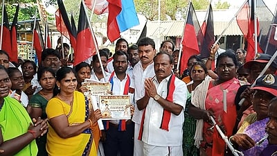 நெருங்கும் தோ்தல்: வேட்பாளா்கள் தீவிர வாக்கு சேகரிப்பு