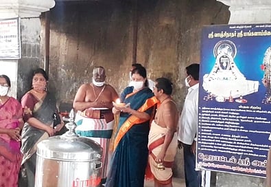 நன்னிலம், திருத்துறைப்பூண்டி கோயில்களில் சசிகலா வழிபாடு