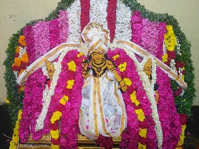 ஆறுமுகனேரி கோயிலில் மகா கும்பாபிஷேகம்