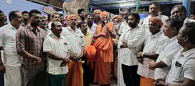 அம்பையில் அய்யாவழி பாடகா் பிரசாரம்