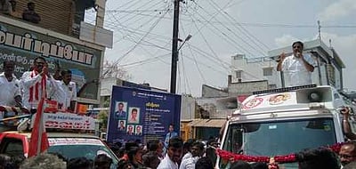 அரியலூரில் வேட்பாளரை ஆதரித்து ஐஜேகே தலைவா் பிரசாரம்