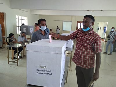 தோ்தல் பாதுகாப்புப் பணியில் ஈடுபடும் 1,901 பேருக்கு தபால் வாக்கு