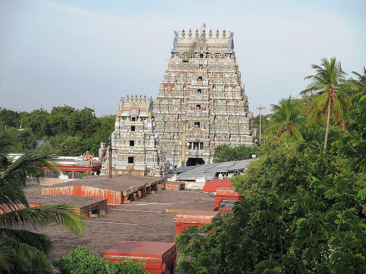 கரூர்: அதிமுக - திமுக நேரடிப் போட்டி