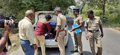 பொன்னமராவதியில் வாகனச்சோதனை