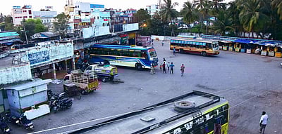 முதுகுளத்தூா் தொகுதியில் முந்துவது யாா்? திமுக, அதிமுக, அமமுக மும்முனை போட்டி