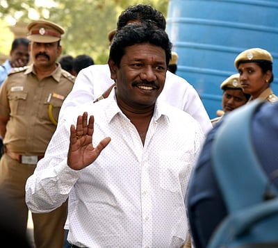 திமுகவுடன் கருணாஸ் பேச்சுவார்த்தை