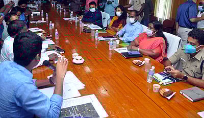 புதுச்சேரியில் இரு மாநில அதிகாரிகள் ஒருங்கிணைப்புக் குழுக் கூட்டம்