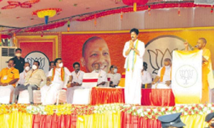 பெண்களை அவமதிக்கும் திமுக - காங்கிரஸ் கூட்டணியை புறக்கணியுங்கள்