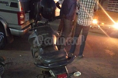 பெருமாநல்லூர் அருகே சாலை விபத்து: 2 இளைஞர்கள் பலி