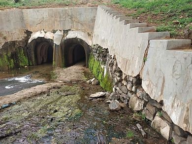 கீழ்பவானி பாசன வாய்க்கால் சீரமைப்பு: தவறாக பரப்புரை செய்வதாக குற்றச்சாட்டு