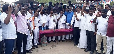 இரு இளைஞா்கள் கொலைக்கு ஜாதி காரணமில்லை: புரட்சி பாரதம் கட்சித் தலைவா் ஜெகன்மூா்த்தி