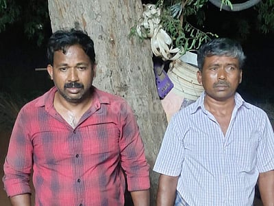 தூத்துக்குடியில் இருந்து மாலத்தீவுக்கு கடத்தவிருந்த ரூ. 30 லட்சம் கஞ்சா ஆயில் பறிமுதல்: 2 பேர் கைது