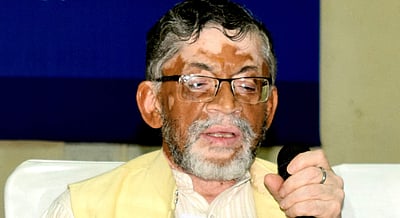 மத்திய அமைச்சர் சந்தோஷ் கங்வாருக்கு கரோனா தொற்று பாதிப்பு