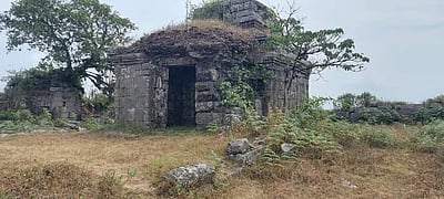 கண்ணகி கோயிலில் கொடியேற்றம் இல்லை; பக்தர்கள் ஏமாற்றம்