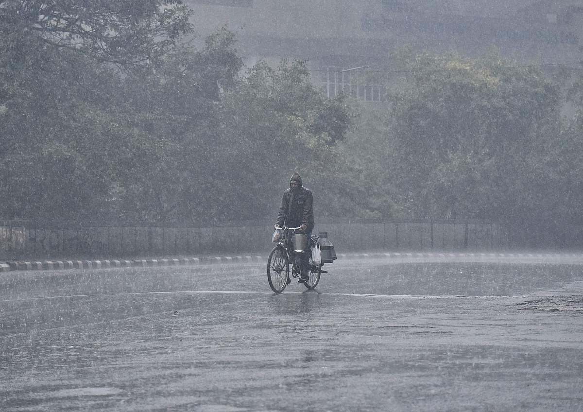 காலை 10 மணி வரை 11 மாவட்டங்களில் மழைக்கு வாய்ப்பு! சென்னைக்கு?
