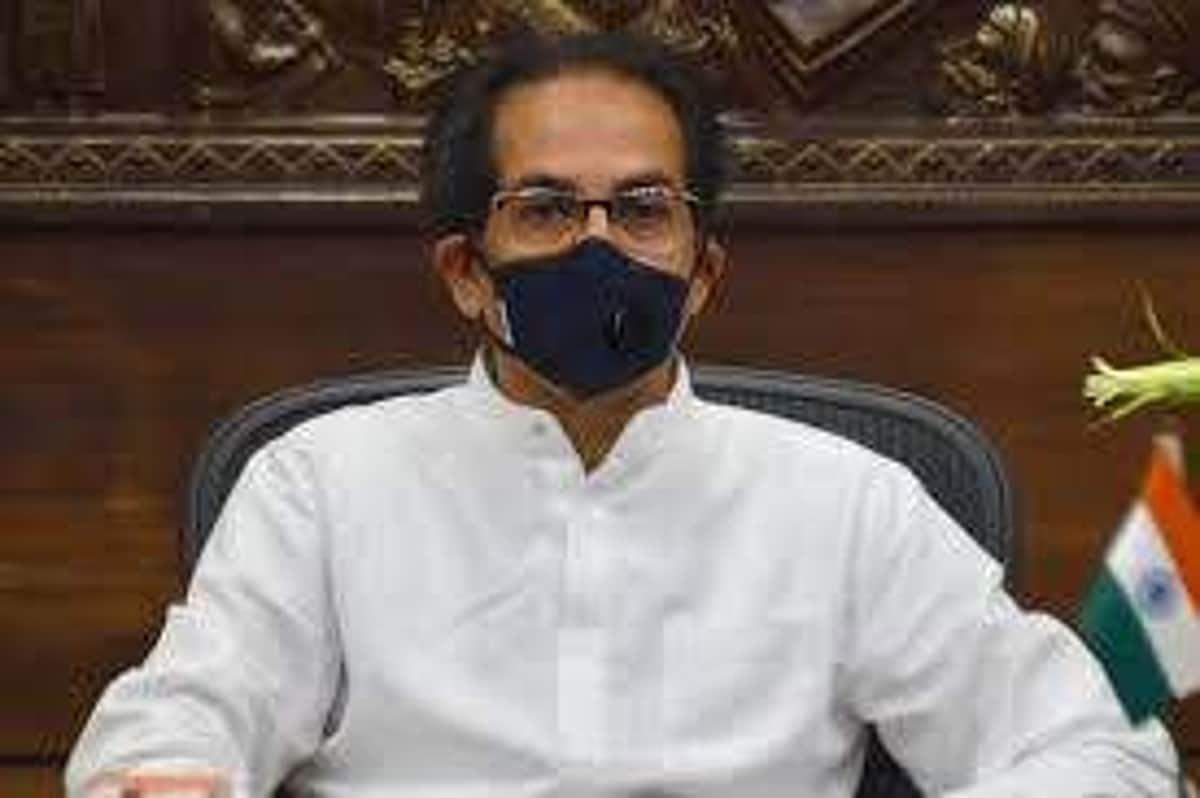 கரோனா மூன்றாம் அலை: ஆட்சியர்களுடன் மகாராஷ்டிர முதல்வர் ஆலோசனை