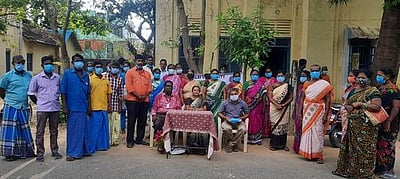 கரோனா தடுப்பூசி விழிப்புணா்வு