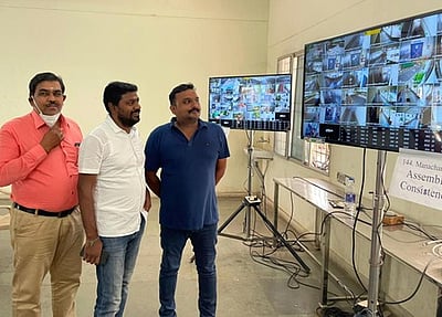 வாக்கு எண்ணும் மையத்தில் வேட்பாளா் ஆய்வு