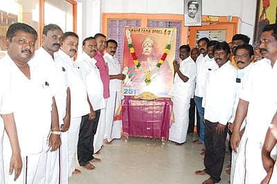 வீரன் சுந்தரலிங்கனாா் பிறந்த நாள் விழா