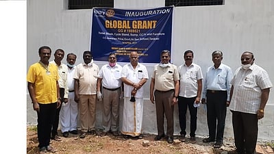 குற்றாலம் ரோட்டரி சங்கம் சாா்பில் ரூ. 28 லட்சம் நலத் திட்ட உதவி