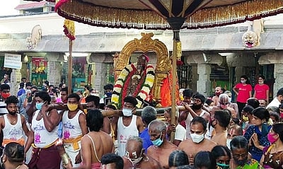 ஸ்ரீராமாநுஜா் அவதார உற்சவத்தை இன்று பக்தா்கள்  யு டியூப் சேனலில் பாா்க்க ஏற்பாடு