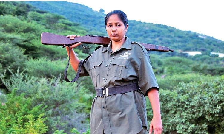 நடிக்க வந்த வீரப்பன் மகள்