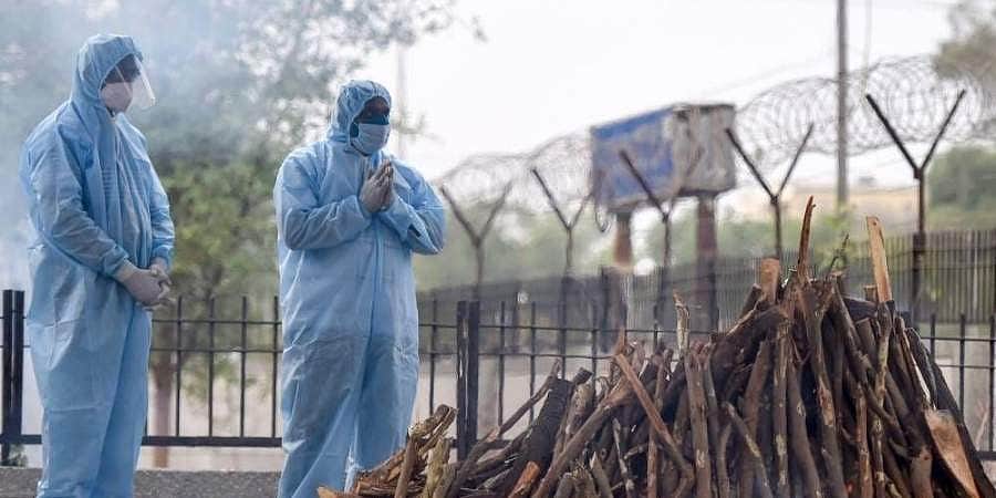 நாட்டில் கரோனா பாதிப்பு புதிய உச்சம் தொட்டது