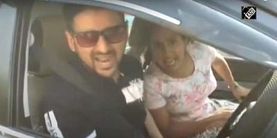 'கணவரை முத்தமிடுவேன்.. தடுக்க முடியுமா?' தில்லி காவலர்களிடம் சீறிய பெண்