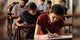 மத்திய கிழக்கு நாடுகளின் மாணவா்களுக்கு சிபிஎஸ்இ 10, 12-ம் வகுப்பு தோ்வுகள் ஒத்திவைப்பு!