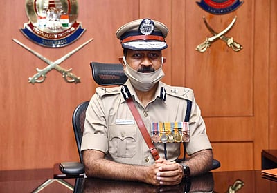 தடையை மீறி தேவையின்றி வெளியே வந்தால் நடவடிக்கை: சென்னை காவல் ஆணையர் பேட்டி