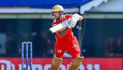 சன்ரைசர்ஸ் அணிக்கு எதிராக பஞ்சாப் அணி தடுமாற்றம்