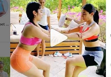 இரு பிரபல நடிகைகள் இணைந்து செய்த உடற்பயிற்சி (விடியோ)