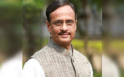 உ.பி. துணை முதல்வருக்கு கரோனா பாதிப்பு