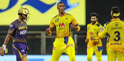 ஐபிஎல்: ஹாட்ரிக் வெற்றியால் புள்ளிகள் பட்டியலில் முதல் இடம் பிடித்த சிஎஸ்கே!