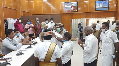 கருத்துக்கேட்பு கூட்டம் நிறைவு: ஸ்டெர்லைட் ஆலையைத் திறக்க மக்கள் எதிர்ப்பு