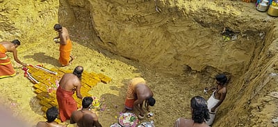 வடதண்டலத்தில் தண்டலபுரீஸ்வரா் கோயில் கட்ட பூமிபூஜை