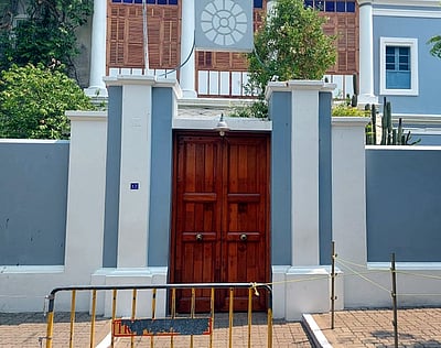 பொது முடக்கம்: புதுவையில் வழிபாட்டுத் தலங்களும் மூடல்