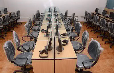 ஐ.டி. ஊழியர்கள் 50% பேர் வீட்டிலிருந்து பணிபுரிவது கட்டாயம்