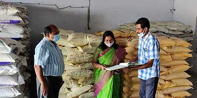 உரம் விற்பனை நிலையங்களில் ஆய்வு