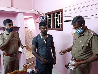 மன்னார்குடியில் ரூ.1.90 லட்சம் மதிப்பிலான கள்ள நோட்டுகள் பறிமுதல்