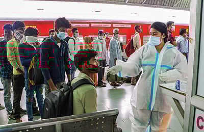 தமிழகத்தில் 15,684 பேருக்கு கரோனா: 94 பேர் பலி