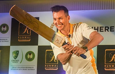 இந்தியர்களின் கரோனா சிகிச்சைக்காக முன்னாள் ஆஸி. வீரர் பிரெட் லீ நிதியுதவி