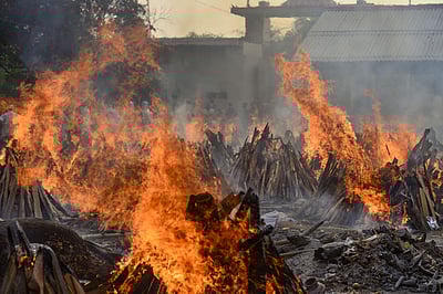 கரோனாவும் ஏப்ரல் மாதமும்.. புள்ளி விவரம் சொல்லும் பயங்கரம்
