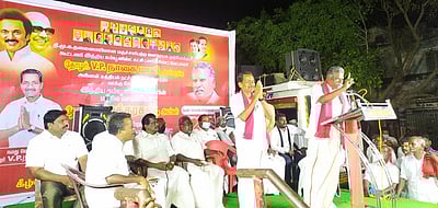 100 நாள் வேலையை 200 நாள்களாக உயா்த்த முயற்சிப்போம்