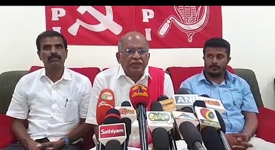 முறையான சாலை இல்லாத நிலையில் மத்திய அமைச்சா் வருகைக்கு ஹெலிபேட்!