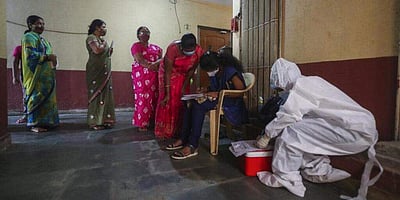 மும்பையில் ஒரேநாளில் 11 ஆயிரத்தைத் தாண்டியது கரோனா பாதிப்பு