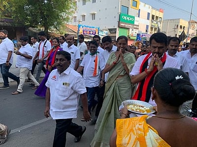 இறுதிக் கட்ட பிரசாரத்தை முடக்கவே வருமான வரித் துறை சோதனை: வி.செந்தில்பாலாஜி