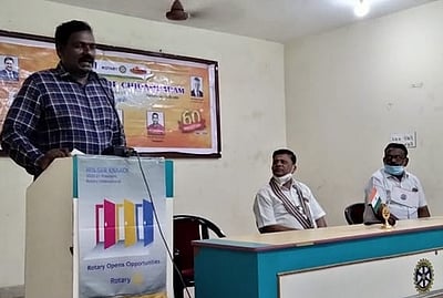 ‘யோகா பயிற்சி செய்தால் மன இறுக்கத்தை தடுக்கலாம்’